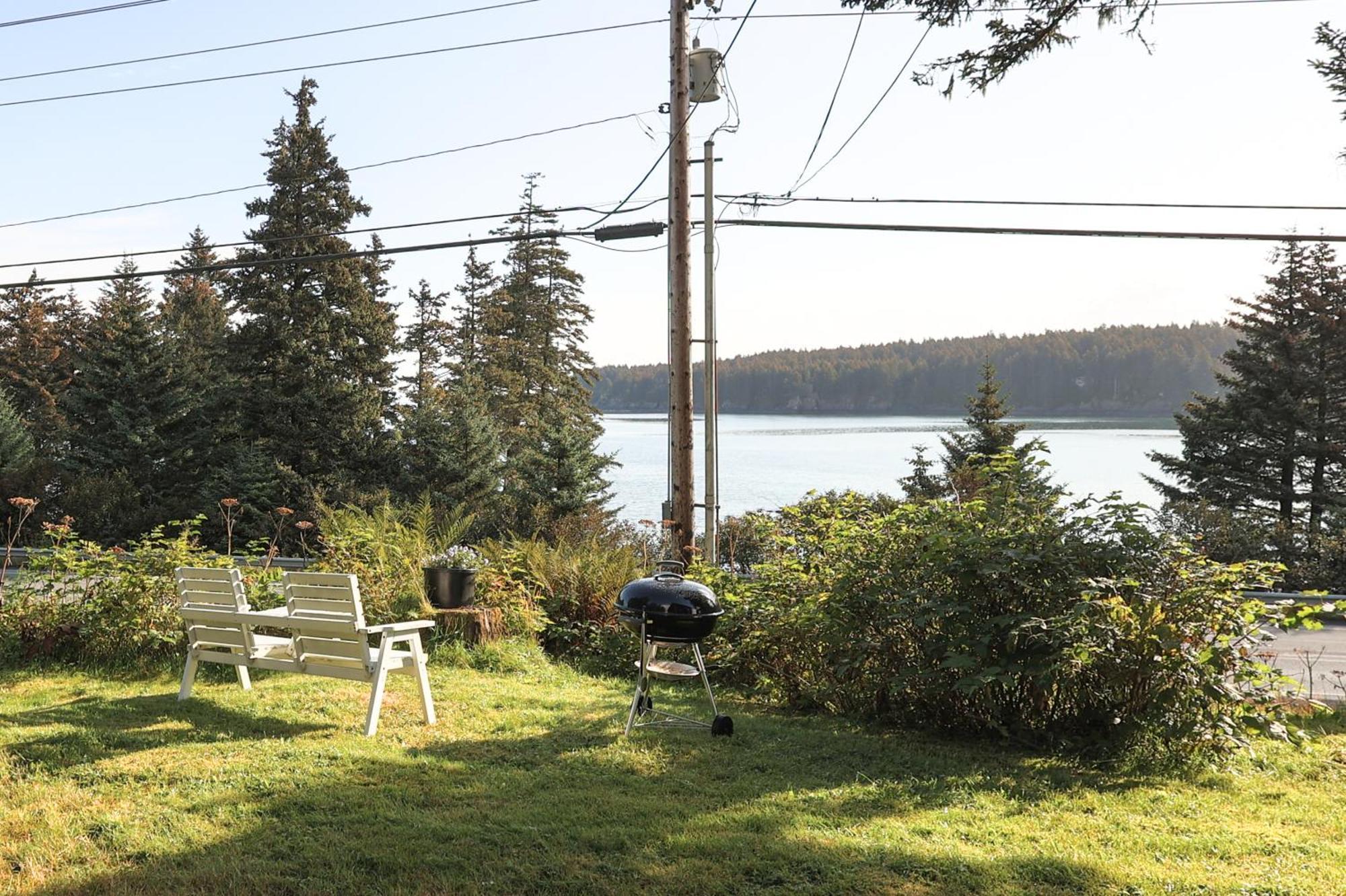 The Rogue Wave-Beach Access, Ocean Views, Private Kodiak Kültér fotó