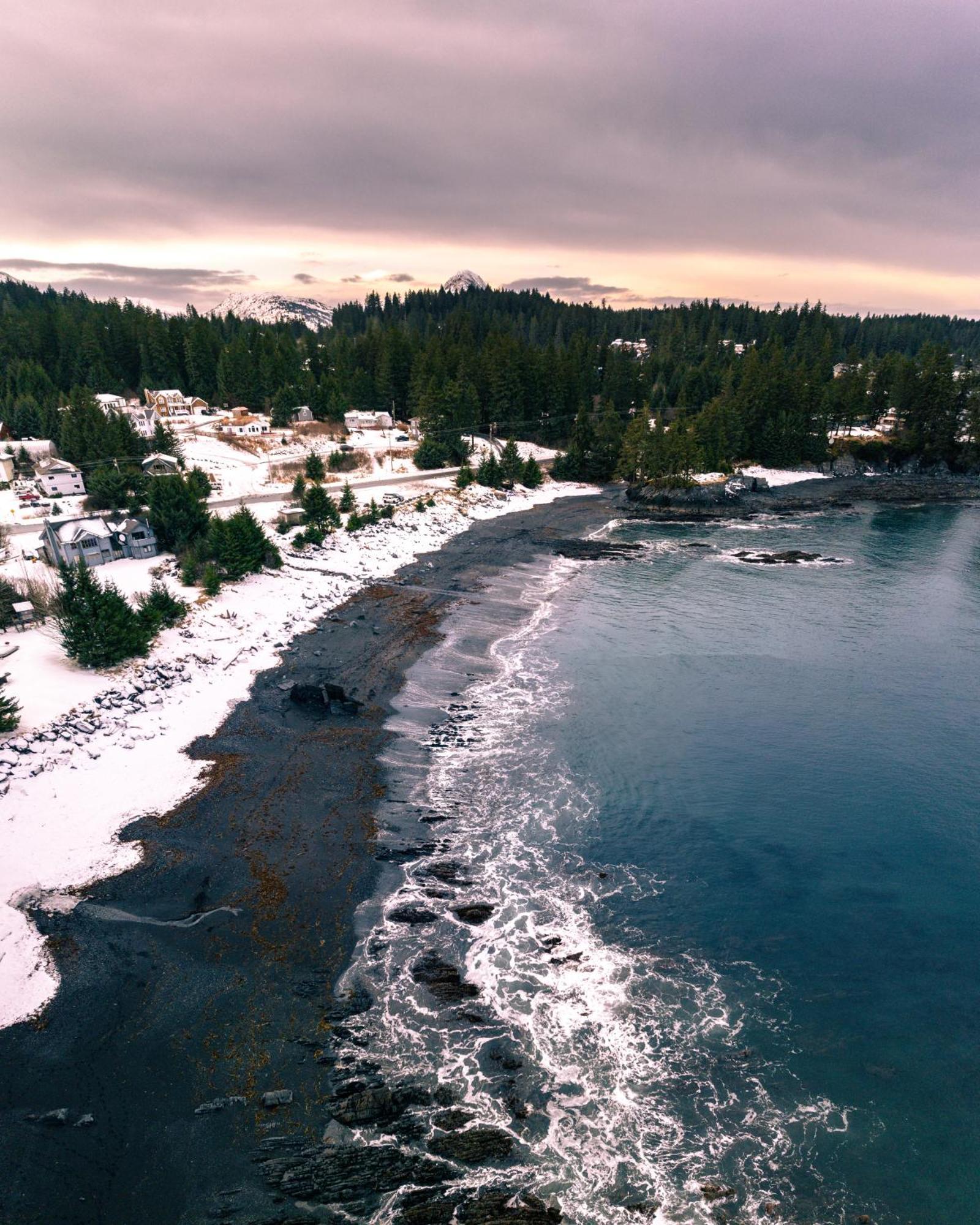 The Rogue Wave-Beach Access, Ocean Views, Private Kodiak Kültér fotó